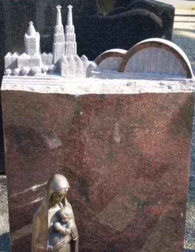 Ornament auf einem Grabstein – Beispiel 3