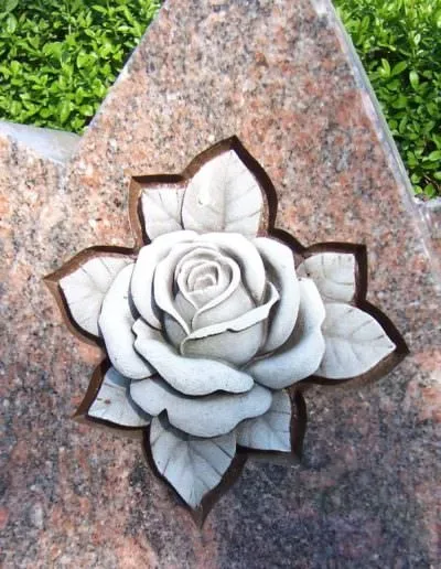 Ornament auf einem Grabstein – Beispiel 8